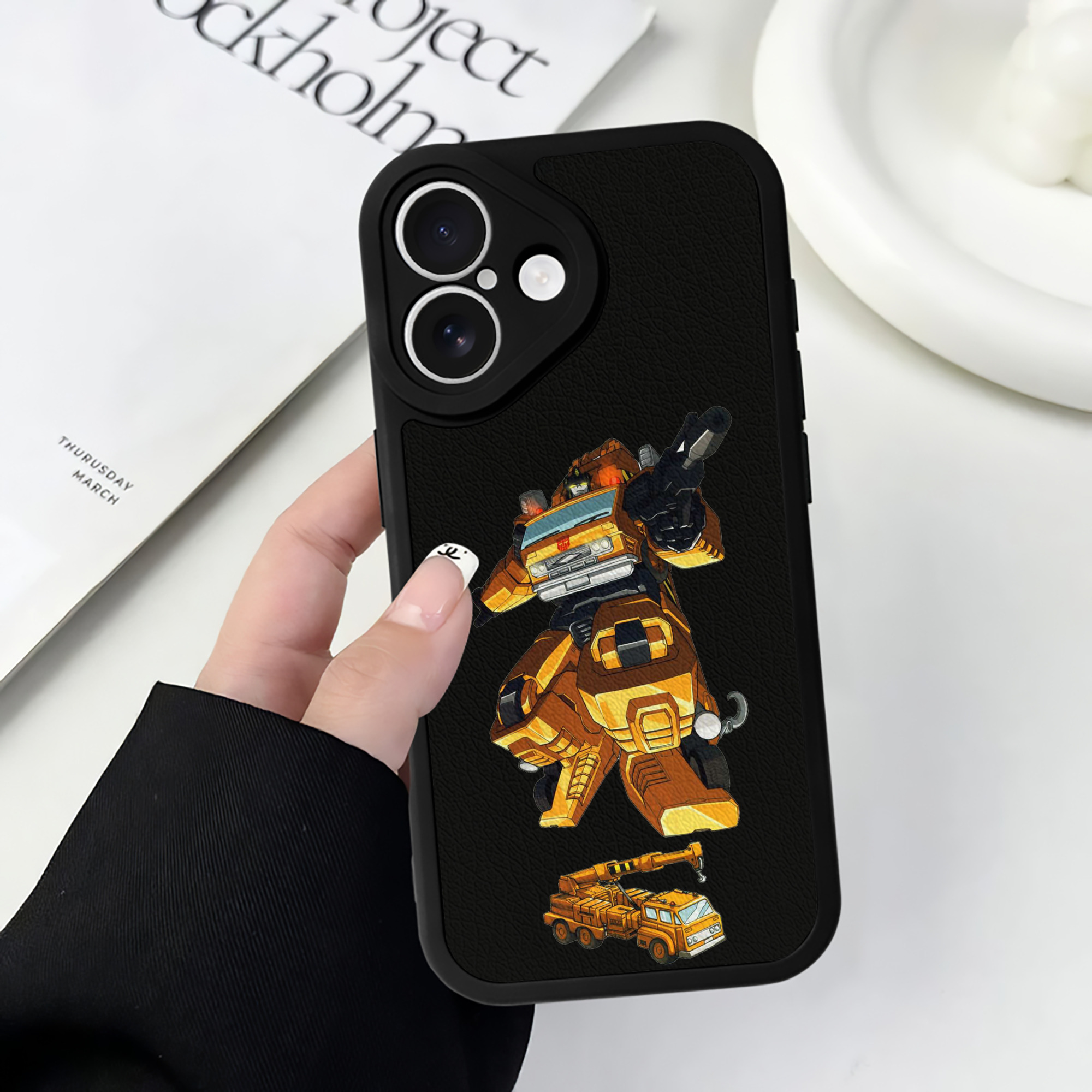 （画像用）  【iPhone 16シリーズ対応】シリコンスマホケース（レザー調） 材質：シリコン